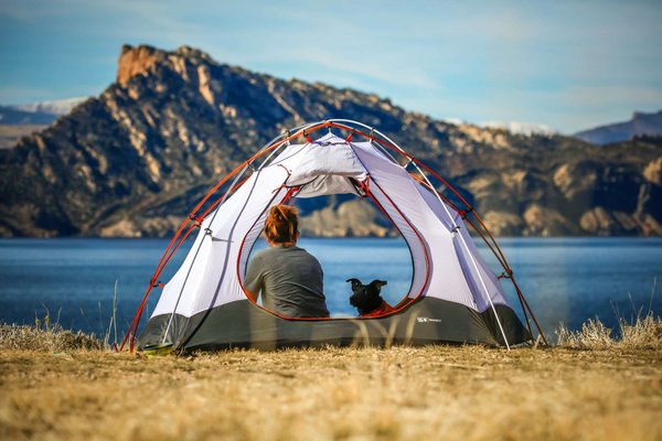Can you camp on private land in the UK with the owner's permission?